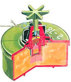 Ручна осколкова наступальна граната РГ-42 в розрізі, макет